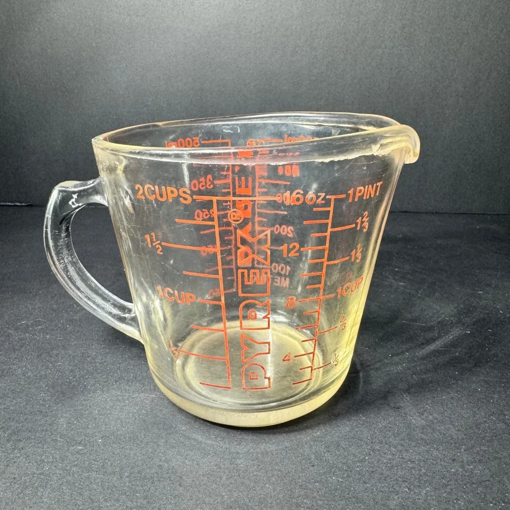 Vintage Pyrex‎ #516 2 Cup Measuring Glass Red Lettering 500ml 16oz Made in USA